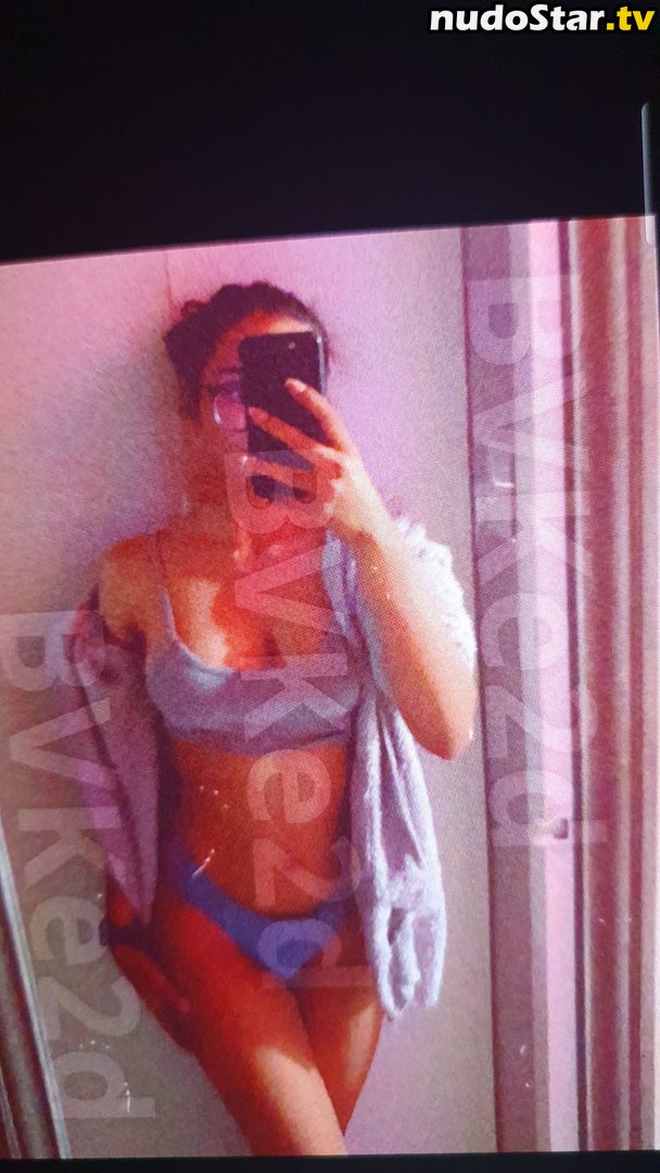 Shaghana Shagisbadword / shaghanadoyle Nude OnlyFans Leaked Photo #11