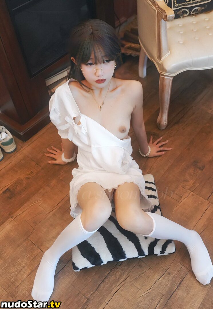 Shaomaibb / shaomai903 / 烧麦 Nude OnlyFans Leaked Photo #9