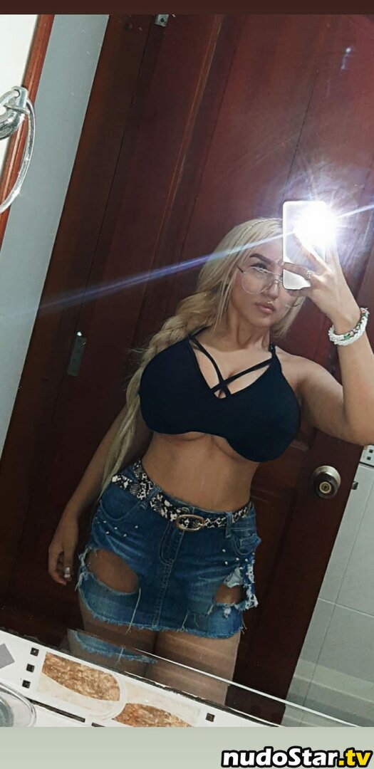 Sharonnikoll07 / anitagorgues Nude OnlyFans Leaked Photo #8