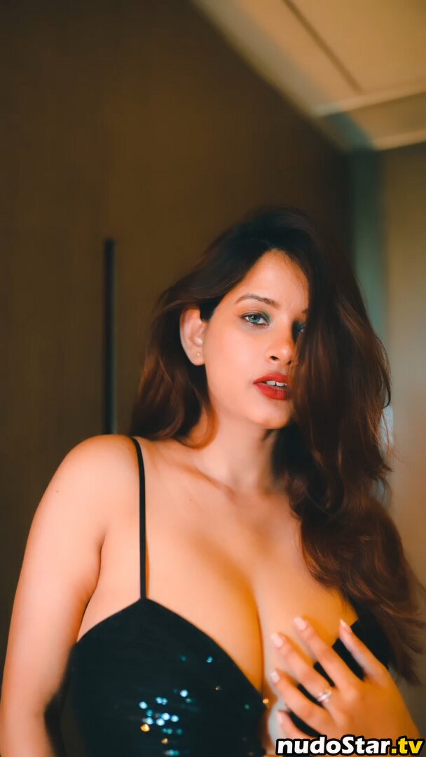 Shiviconic7 / Shivona Sinha Nude OnlyFans Leaked Photo #39