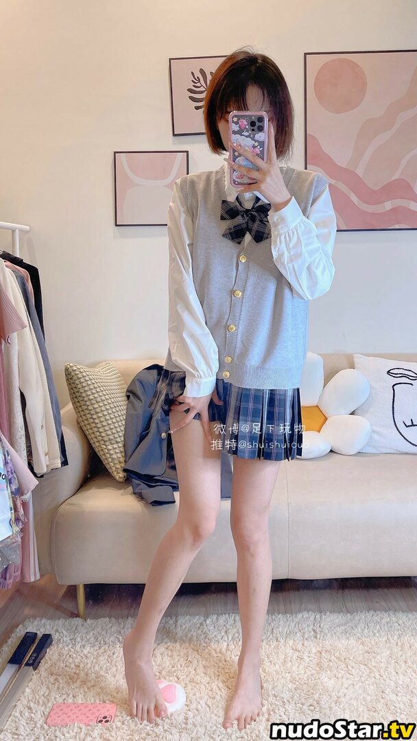 ShuishuiOuO / zuxiashuishui / 足下水水 Nude OnlyFans Leaked Photo #22