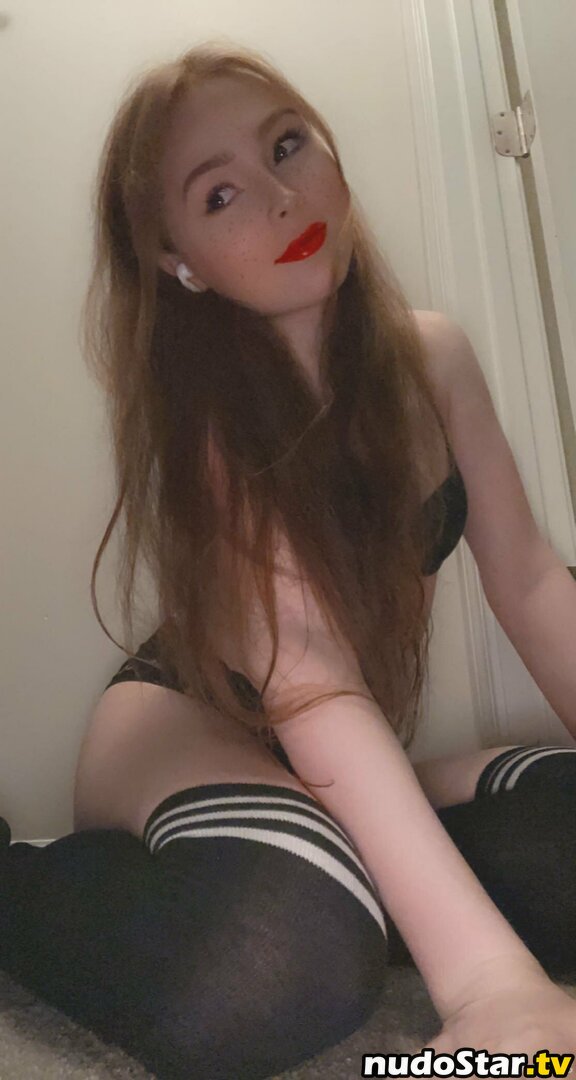 sarah320_ / shy_trans Nude OnlyFans Leaked Photo #120