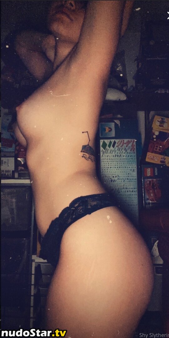 shayslytherin / shyslytherin Nude OnlyFans Leaked Photo #48
