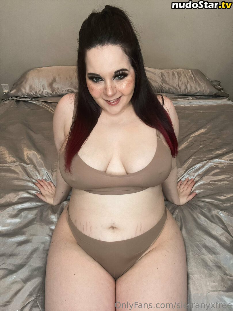 sieleenyx / sierranyxfree Nude OnlyFans Leaked Photo #106