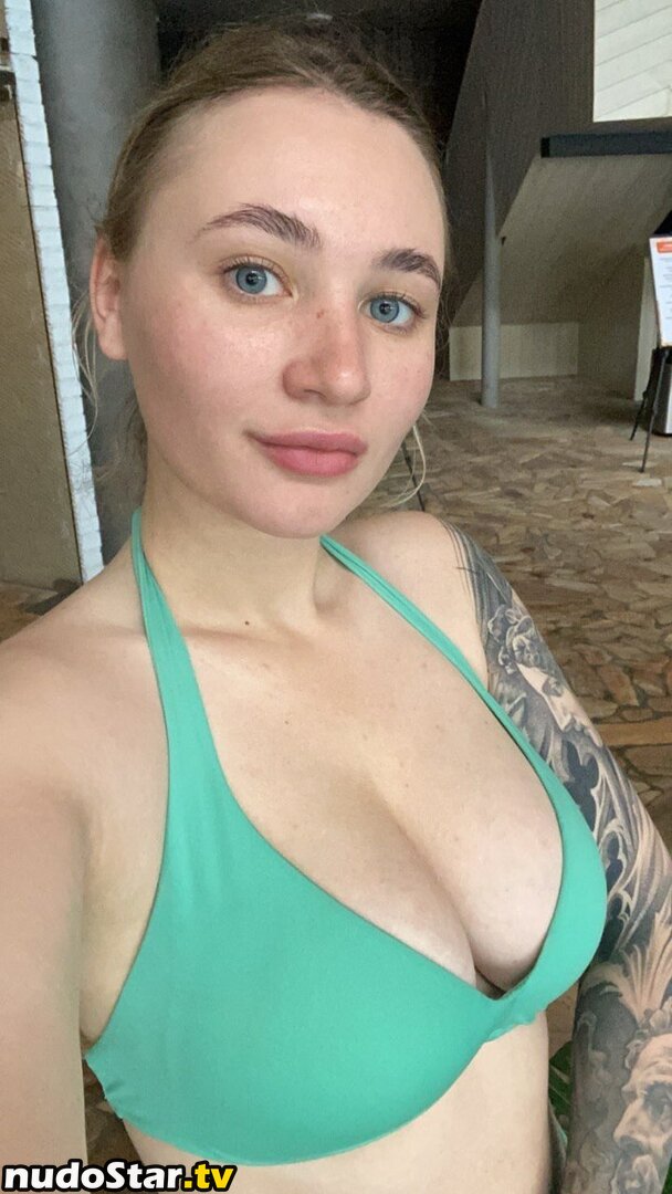 Anastasia Serebrennikova / longtonguesilver / silveranesthesia Nude OnlyFans Leaked Photo #17
