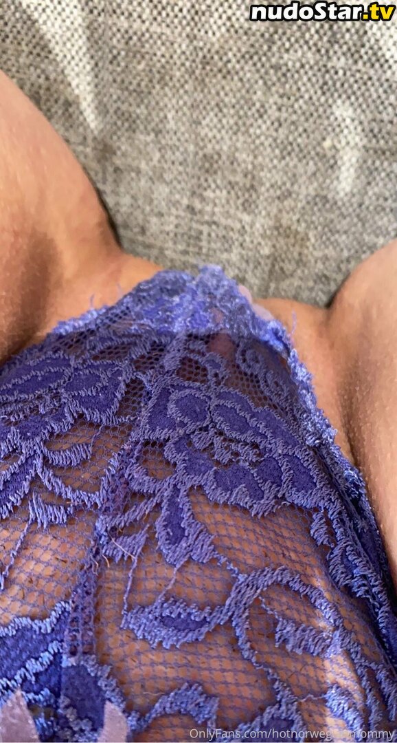 singlesaramor / soleamour Nude OnlyFans Leaked Photo #4
