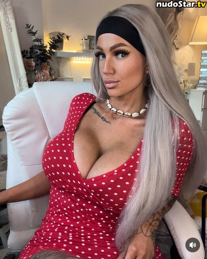 Siobhan Ward / that_inked_girl_ Nude OnlyFans Leaked Photo #19