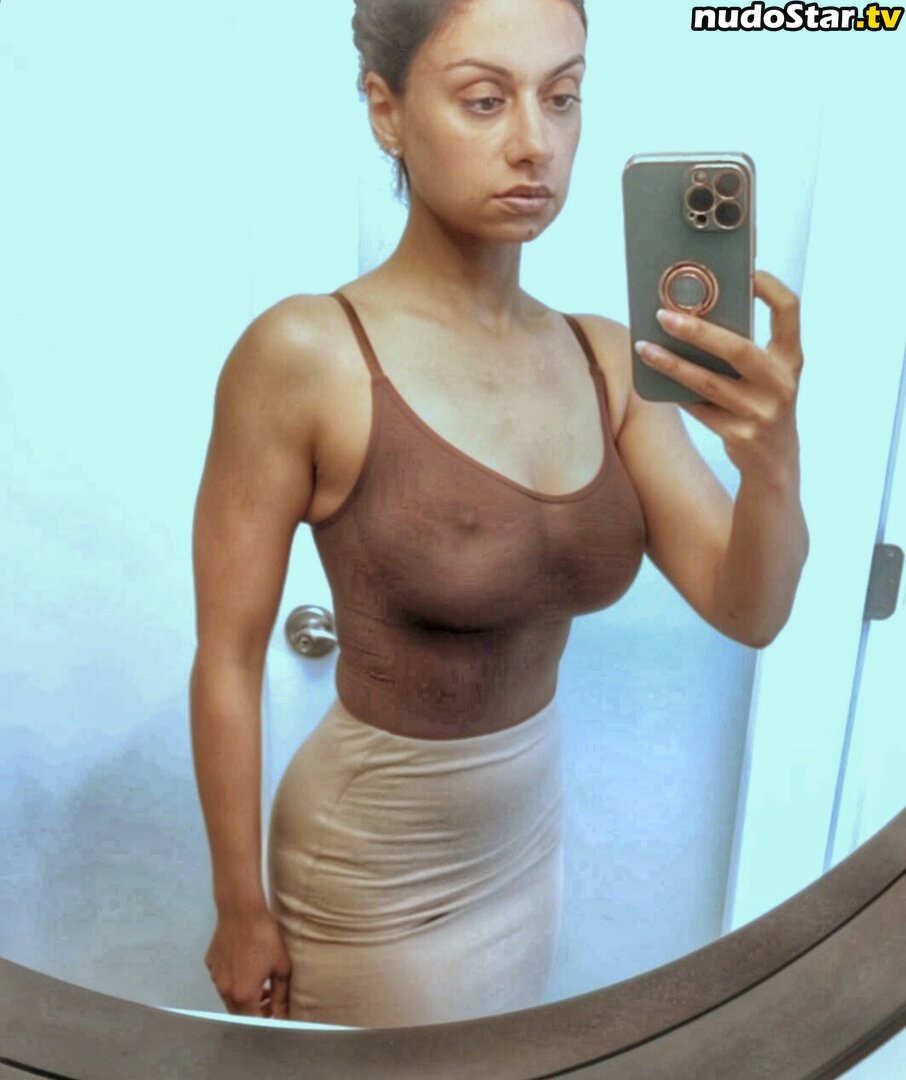 Skinnyroti Nude OnlyFans Leaked Photo #37