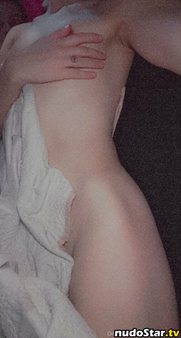 skylarkayerose Nude OnlyFans Leaked Photo #1