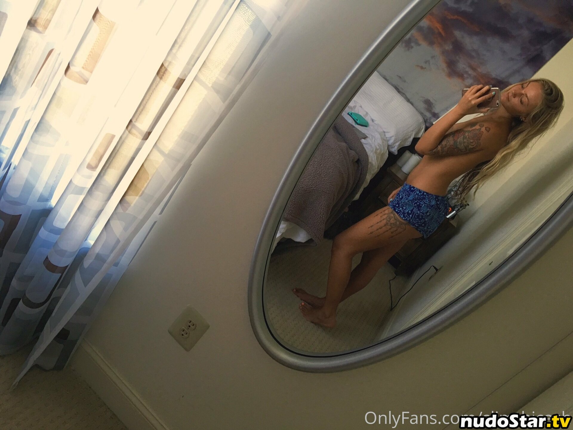 slimthicash / slimthiccsiss Nude OnlyFans Leaked Photo #2
