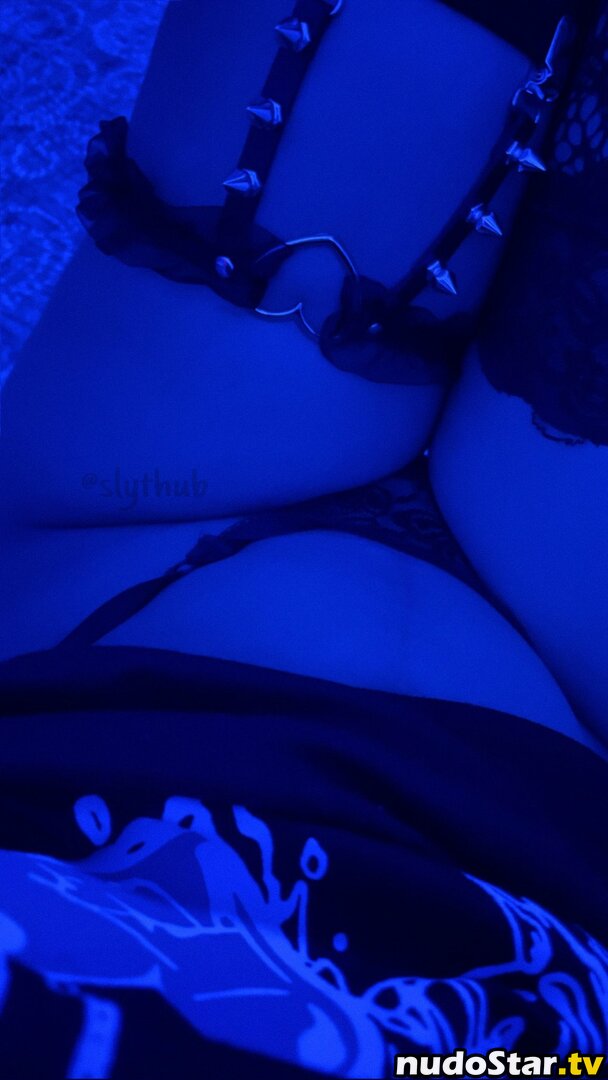 Slythub / Slythye / Vampriddle / https: Nude OnlyFans Leaked Photo #17