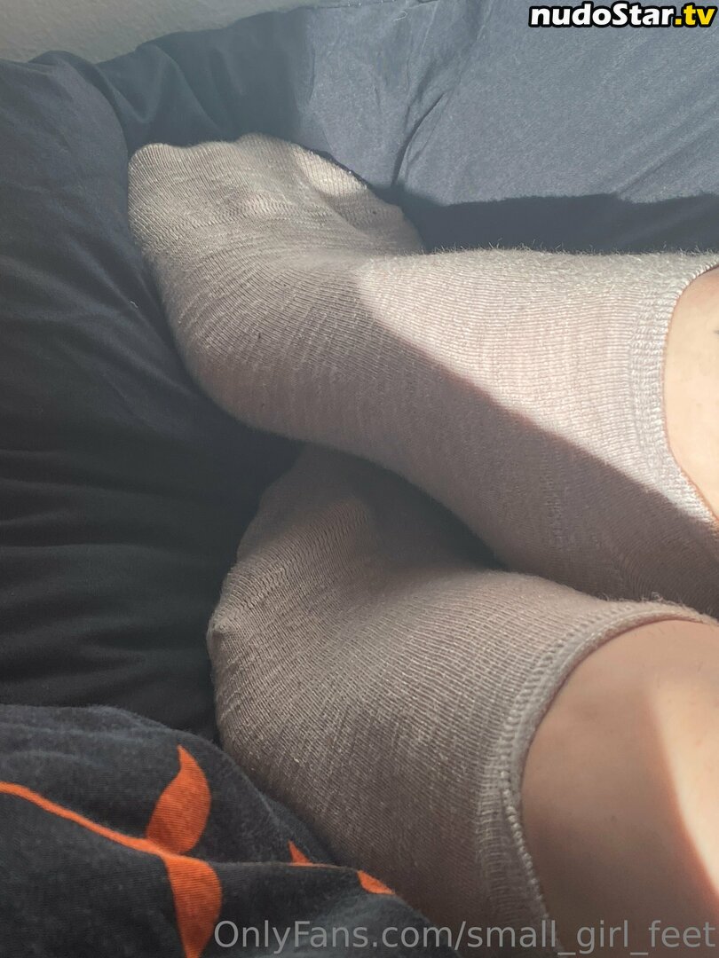 small_girl_feet / toes_for_your_nose Nude OnlyFans Leaked Photo #13