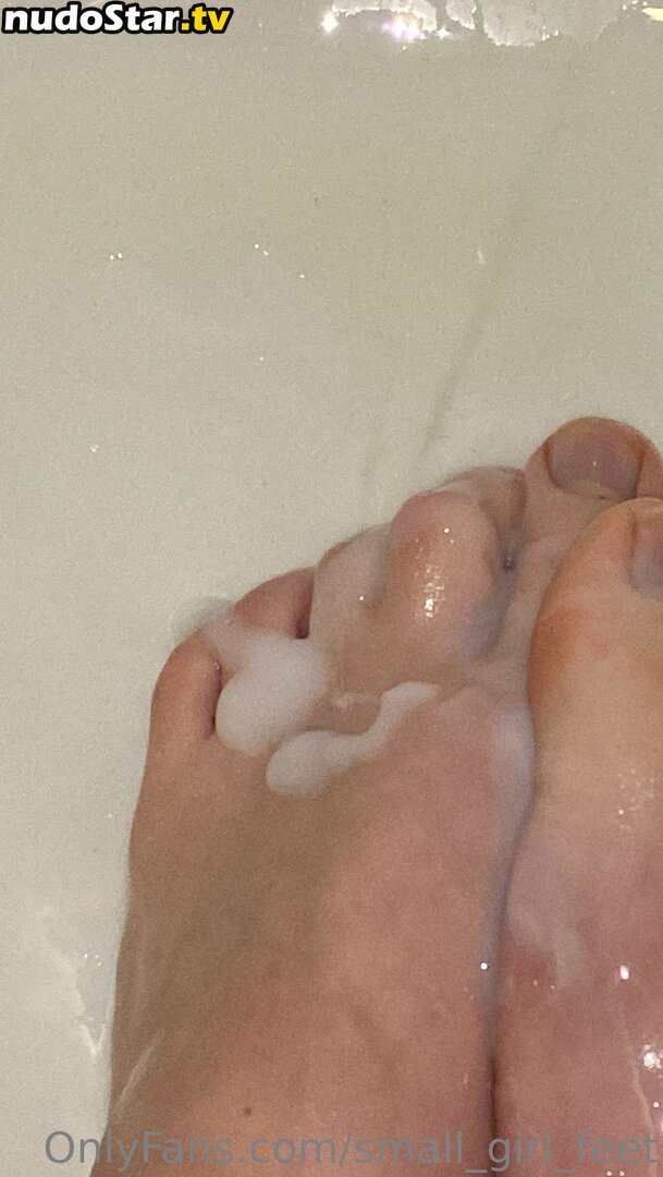 small_girl_feet / toes_for_your_nose Nude OnlyFans Leaked Photo #15