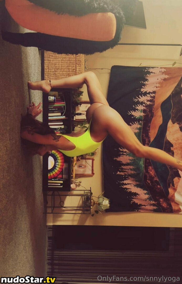 snnylyoga / yesnnylmarie.yoga Nude OnlyFans Leaked Photo #43