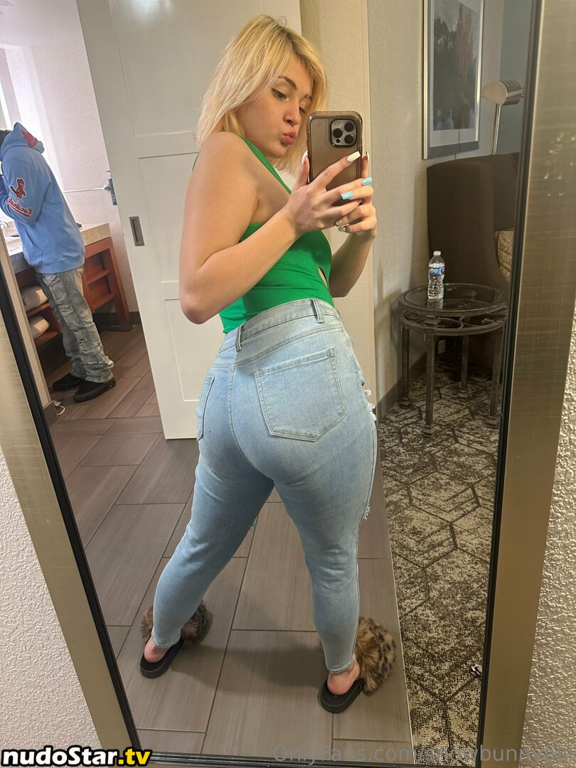 snowbunnyalii Nude OnlyFans Leaked Photo #45