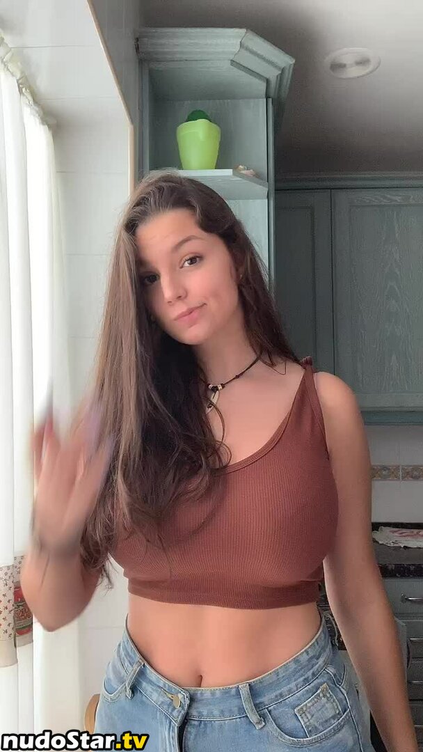 Sofia C / sofia_spc / sophiaxcc Nude OnlyFans Leaked Photo #14