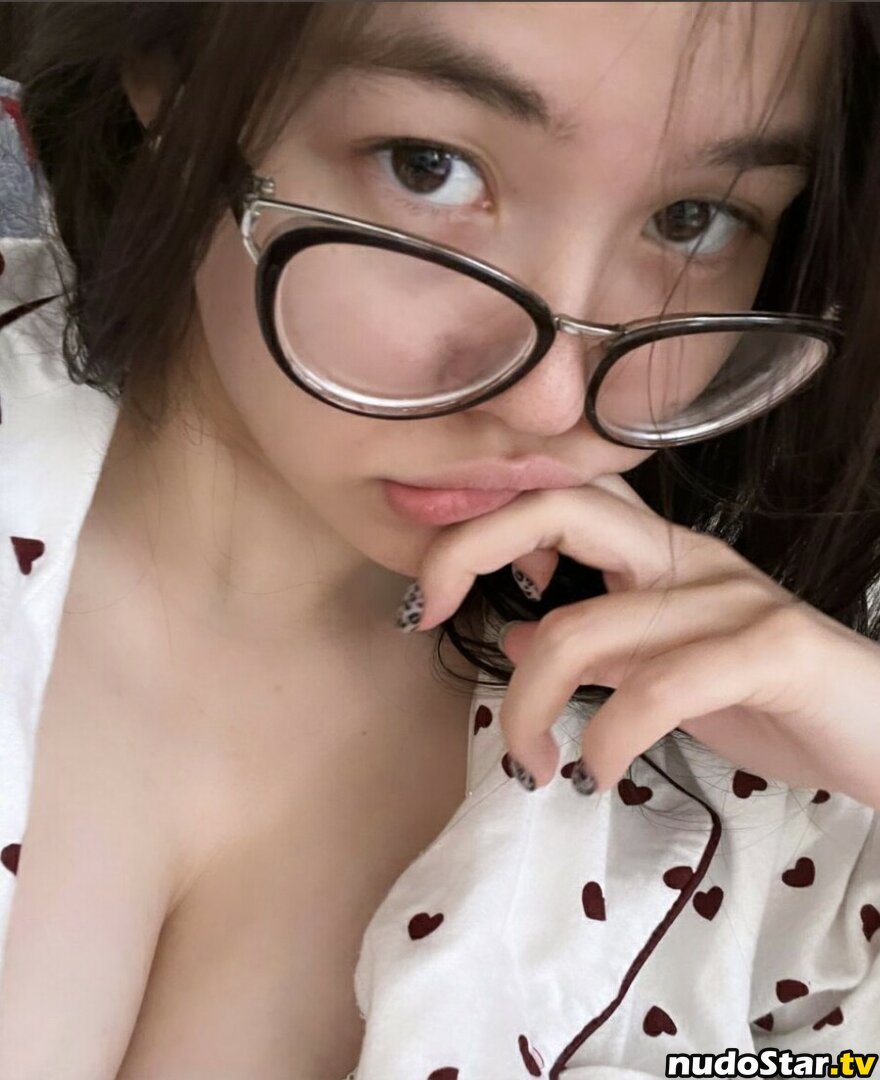 Lilylilx / sofiaaa.park Nude OnlyFans Leaked Photo #20