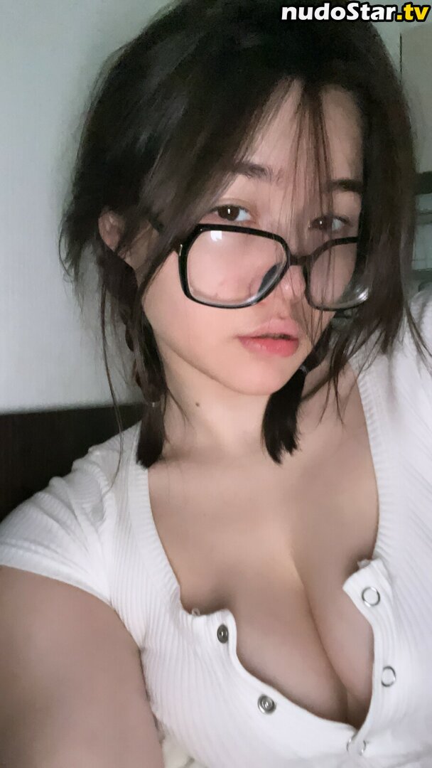 Lilylilx / sofiaaa.park Nude OnlyFans Leaked Photo #29