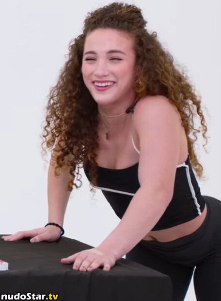 Sofie Dossi / sofiedossi Nude OnlyFans Leaked Photo #201