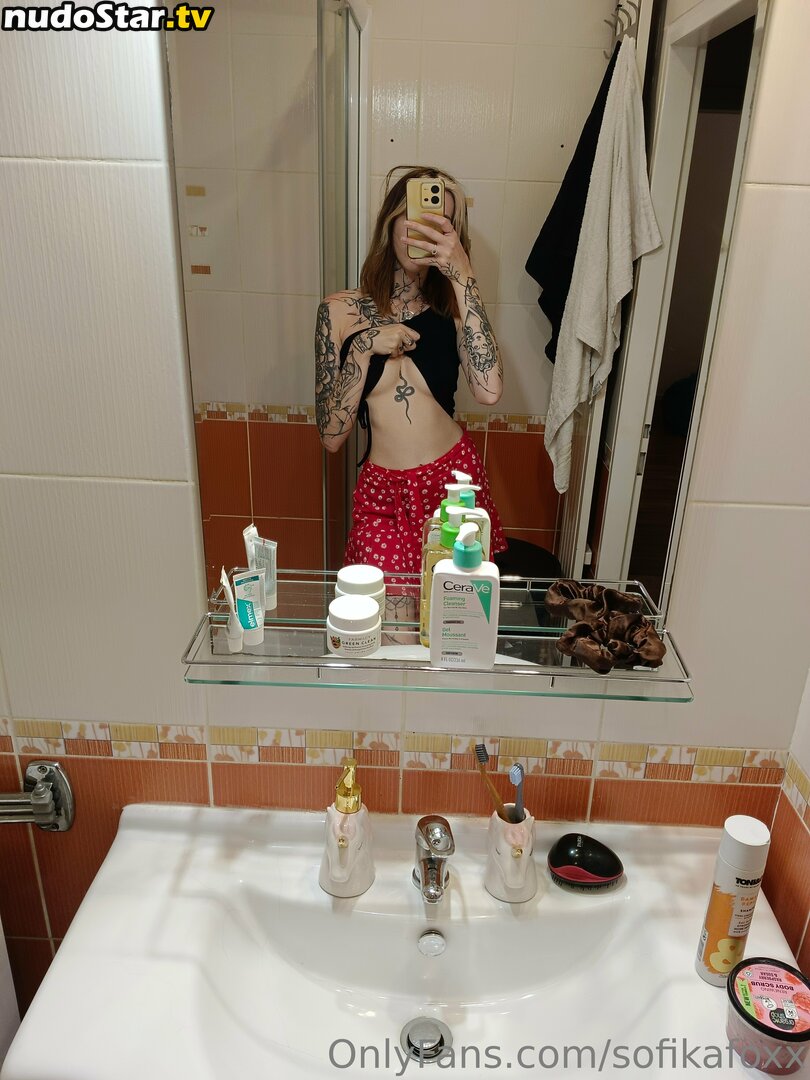 sofiafoxx / sofikafoxx Nude OnlyFans Leaked Photo #27