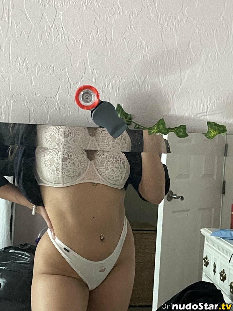 soflocovip / sofyloco Nude OnlyFans Leaked Photo #58