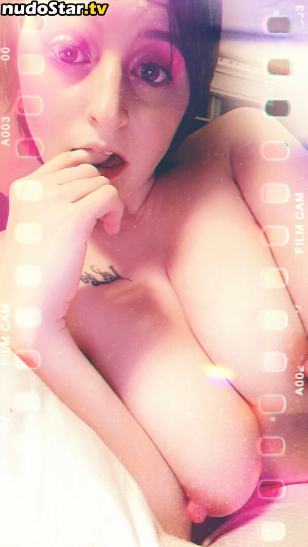 CoinLaundryLoser / SomeDrunkBish / coinlaundrycam Nude OnlyFans Leaked Photo #7