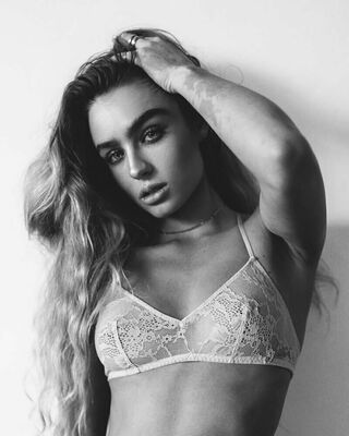 Sommer Ray