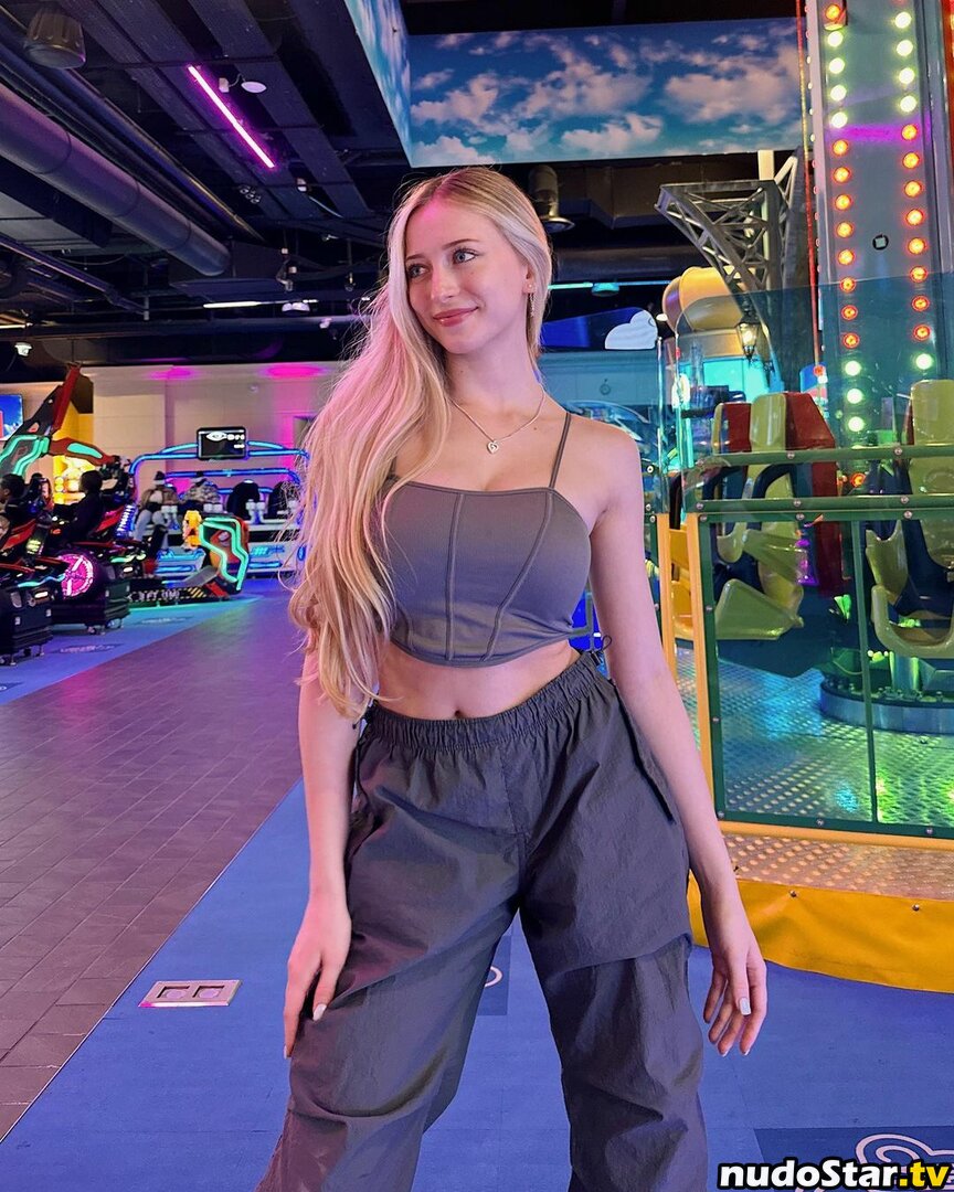 Sophia Diamond / Sophiadiamond / sophia.ilysm / sophie.diamond Nude OnlyFans  Photo #393 - Nudostar.TV