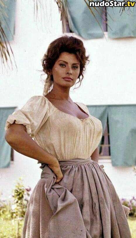 Sophia Loren / atardecerdeoroooo / simplysophialoren Nude OnlyFans Leaked Photo #17