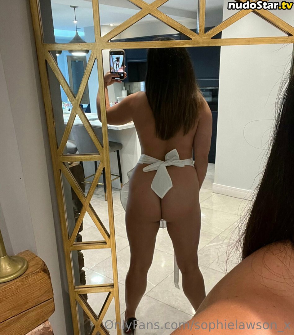 Perv-mom / Sophie Lawson / StepMother / stepmother_x Nude OnlyFans Leaked Photo #19