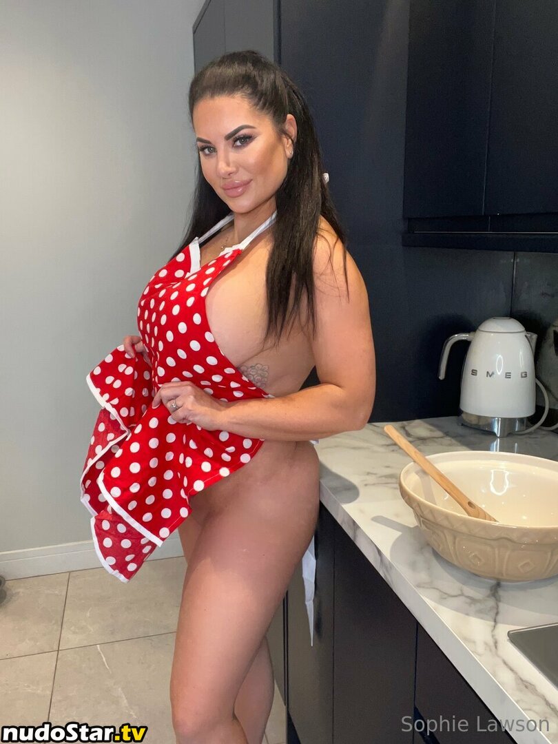 Perv-mom / Sophie Lawson / StepMother / stepmother_x Nude OnlyFans Photo  #234 - Nudostar.TV