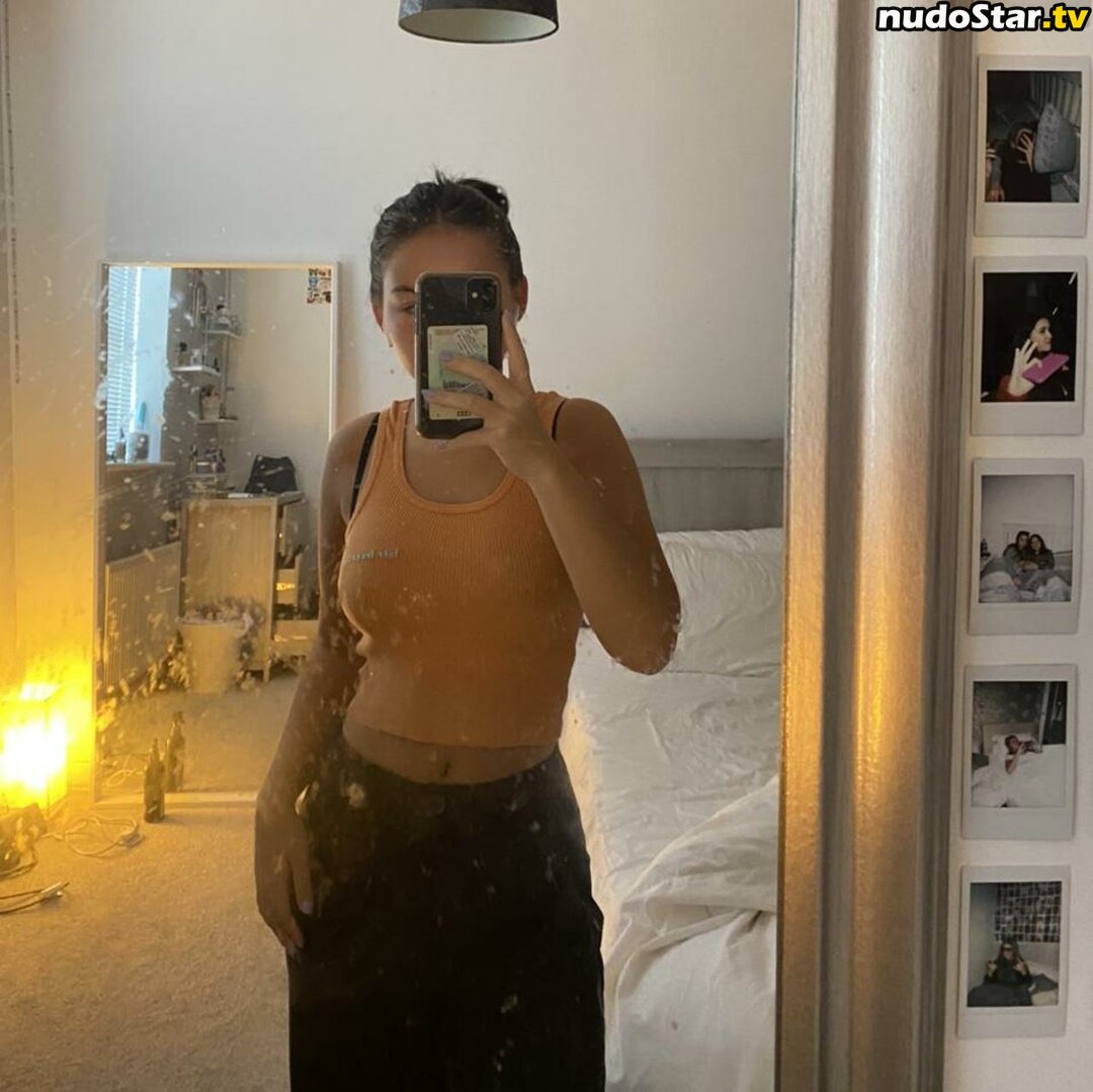 Sophie Mandaracas / sophiemandaracas_ Nude OnlyFans Leaked Photo #13