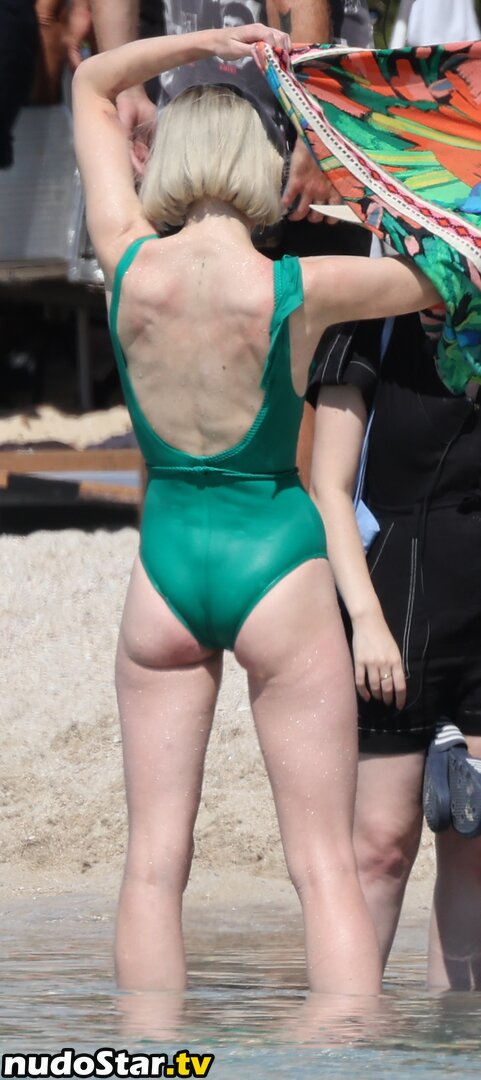 Maisie Williams / Sophie Turner / sophiet / sophieturner23 Nude OnlyFans Leaked Photo #246