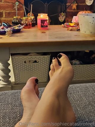 sophiecatastrofeet