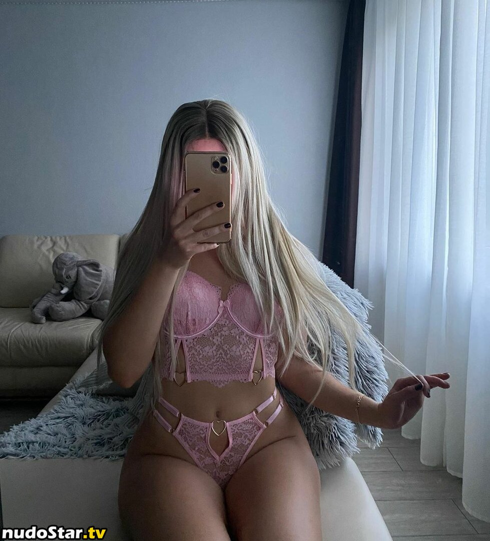 Nastassia / Sophyvibess Nude OnlyFans Leaked Photo #5