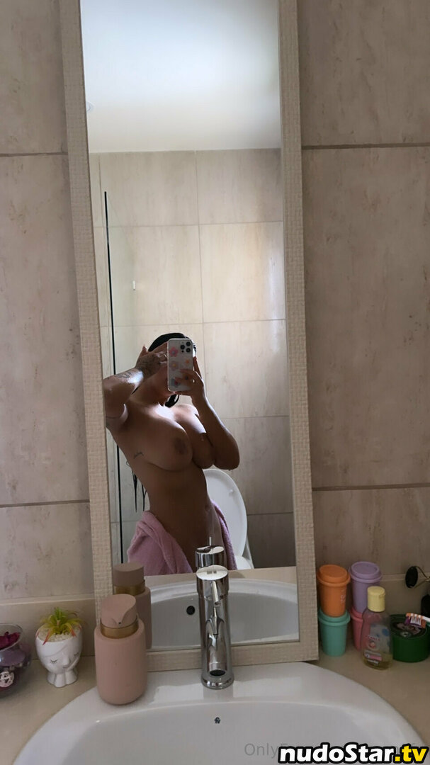 Marialamicq / Soymafe Nude OnlyFans Leaked Photo #31