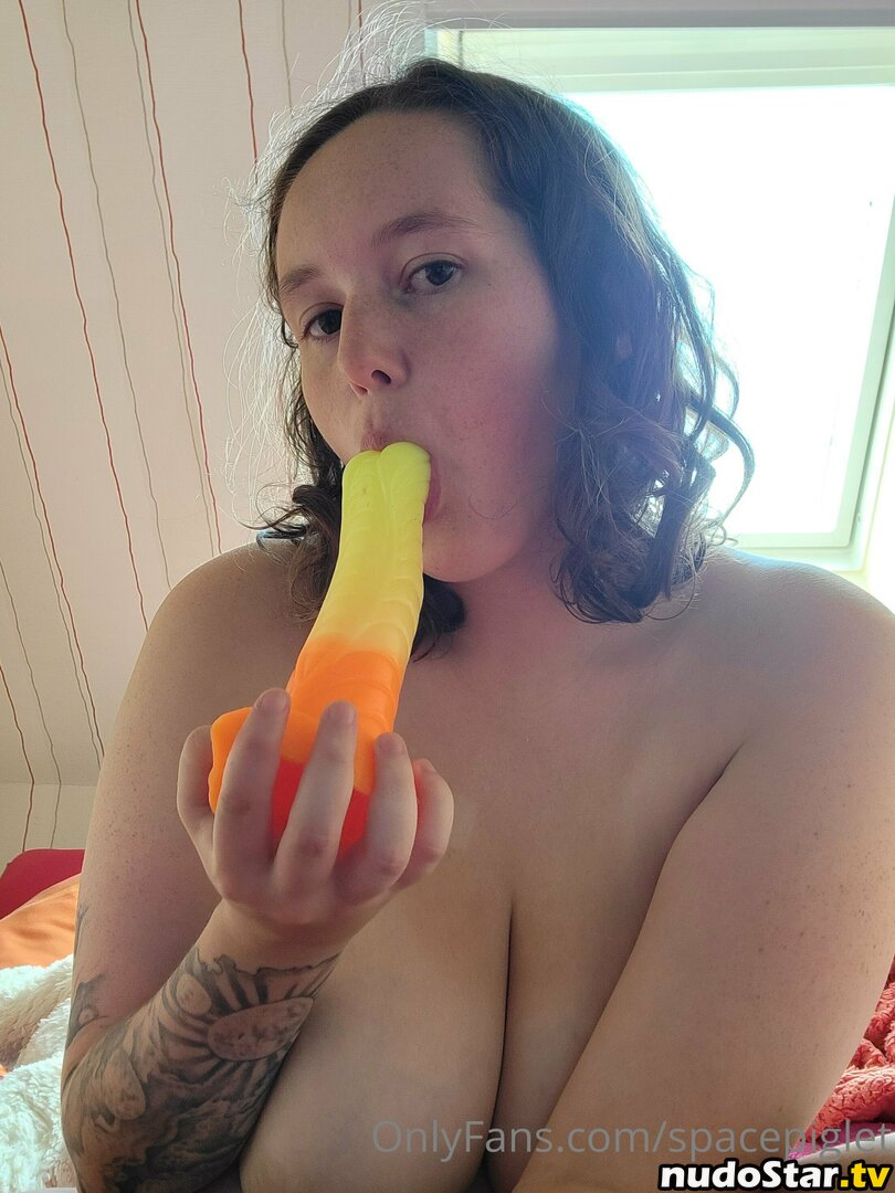 space.pig / spacepiglet Nude OnlyFans Leaked Photo #33