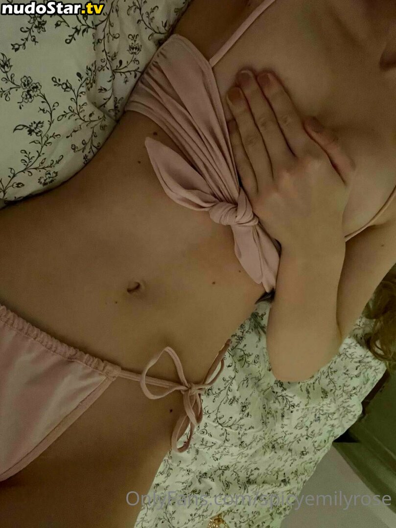spicyemilyrose / yoursweetemily Nude OnlyFans Leaked Photo #15