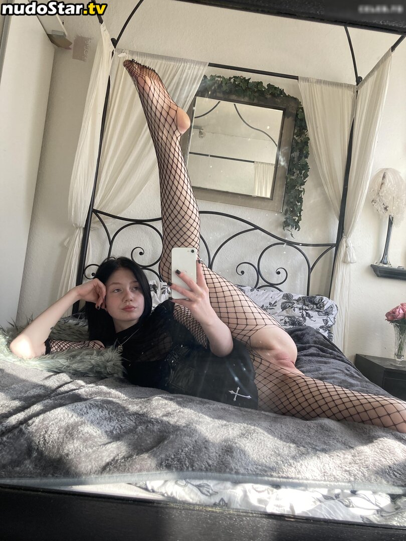 einhauchvon_tuell / spicy-noodle / spicynoodle666 Nude OnlyFans Leaked Photo #27