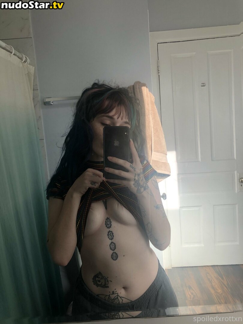 southsidesprincess / spoiledxrottxn Nude OnlyFans Leaked Photo #9