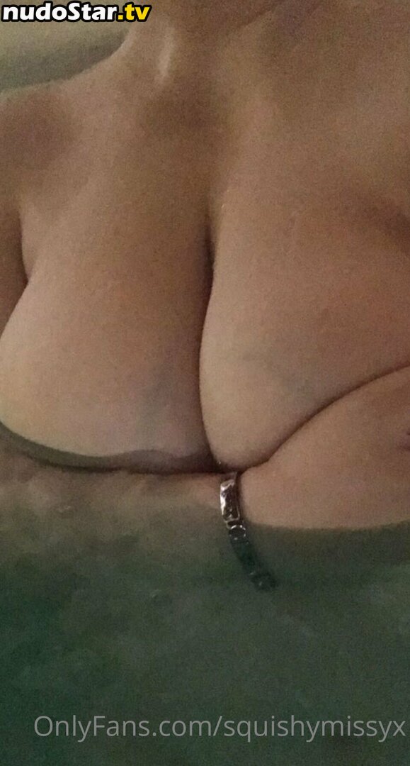 curvy.fatlover18 / squishymissyx Nude OnlyFans Leaked Photo #5