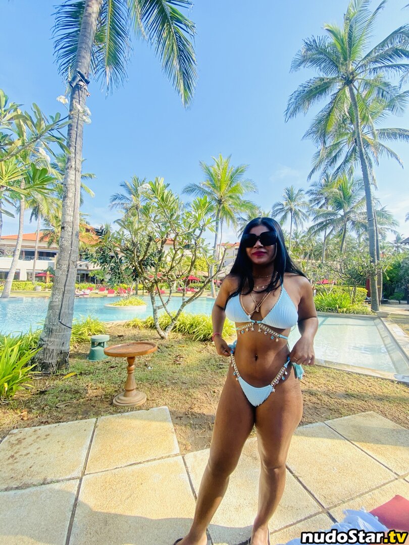 Sri Lanka / Sri Lankan Girls / hashini.guruge / poojaniperera Nude OnlyFans Leaked Photo #104