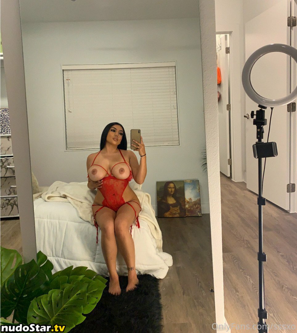 bri.mommy / sssxo Nude OnlyFans Leaked Photo #22