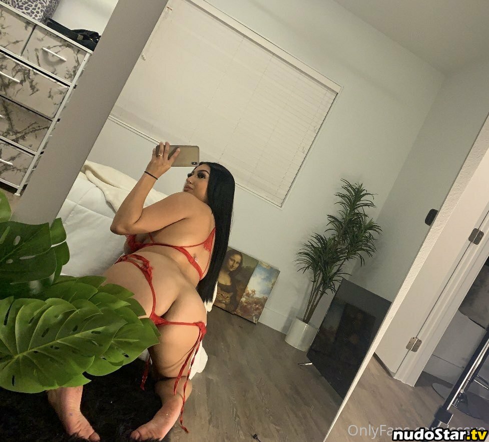 bri.mommy / sssxo Nude OnlyFans Leaked Photo #38