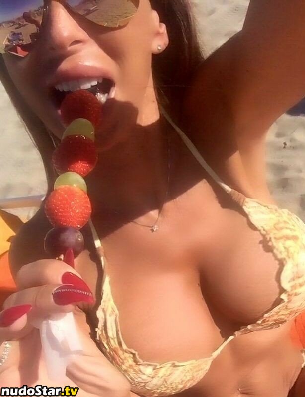 Stefania Innocentini / stefaniainnocentini Nude OnlyFans Leaked Photo #58