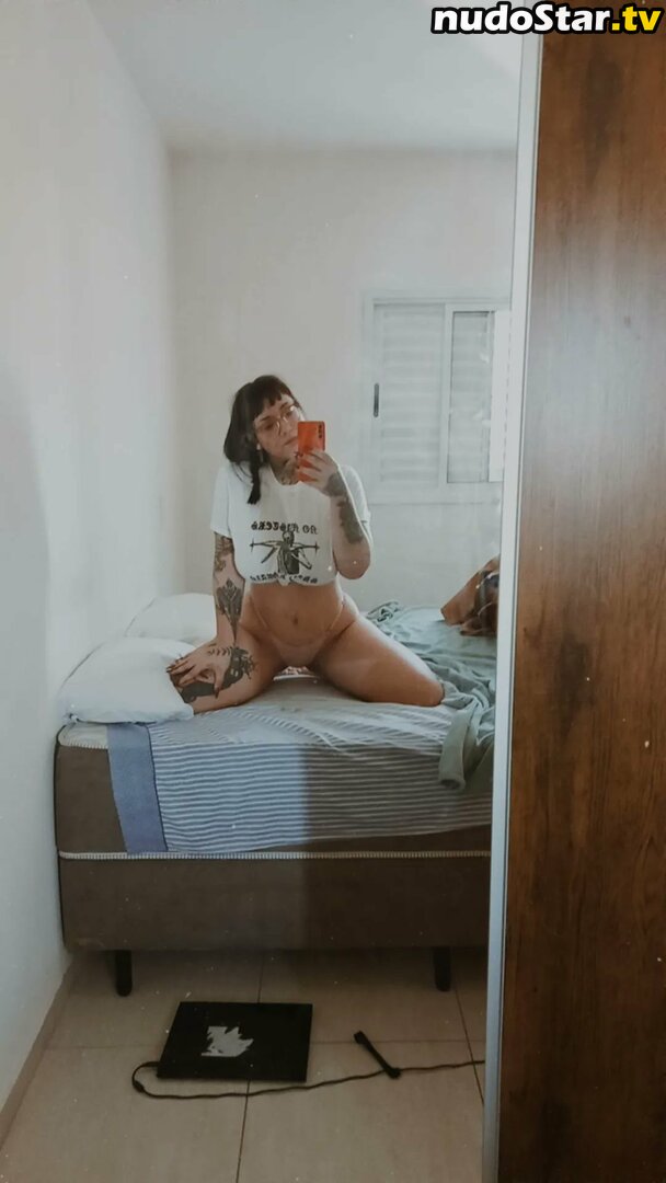 Stephanie Medeiros / stephaniemadeit Nude OnlyFans Leaked Photo #7