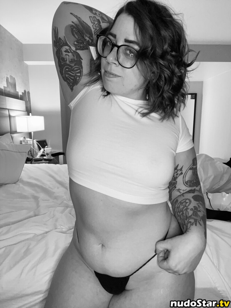 Stepstool Sarah / stepstoolsarahx Nude OnlyFans Leaked Photo #91