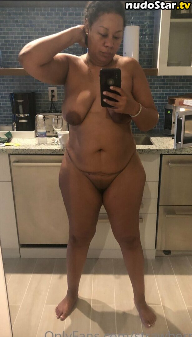 Strawberry Meng / strawberrymeng / xo.strawberrymeng.xo Nude OnlyFans Leaked Photo #7