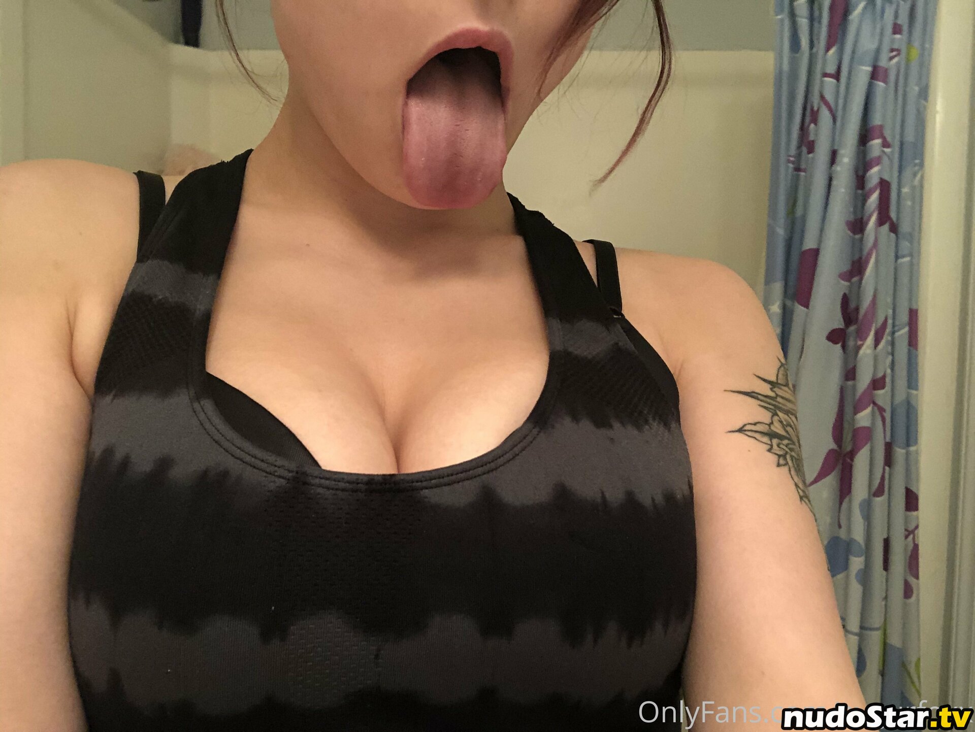 sugurfoxx / sugus0811 Nude OnlyFans Leaked Photo #9