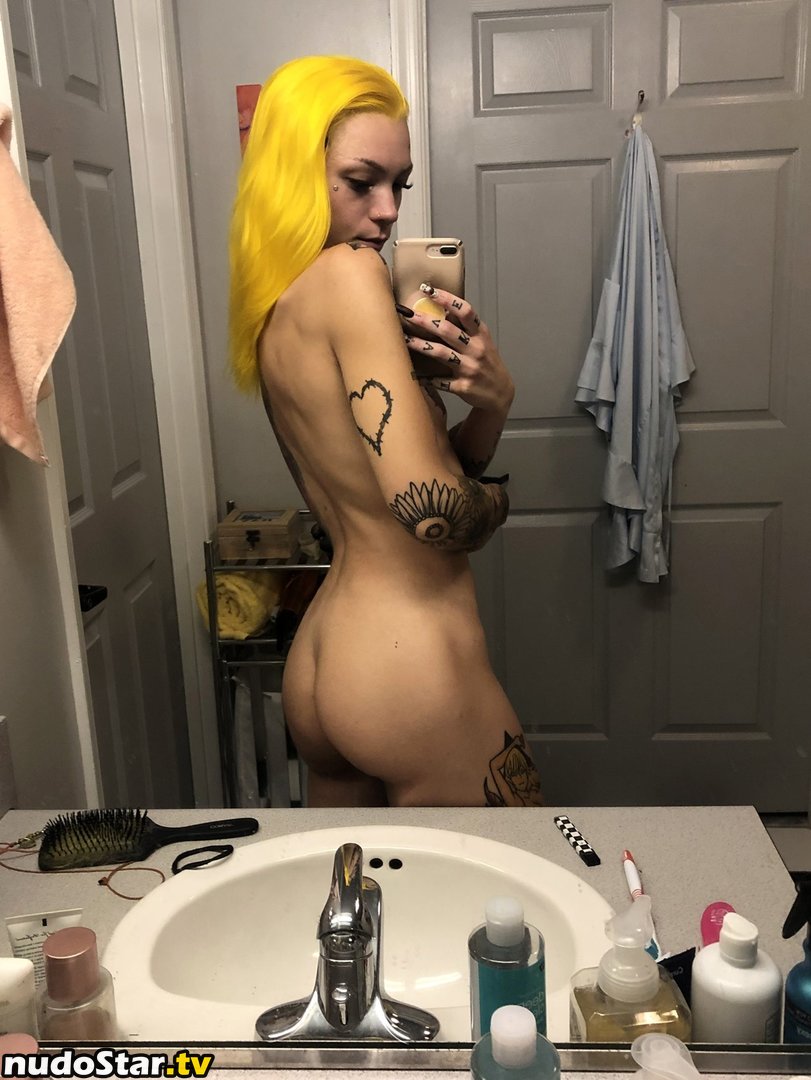 Sunny hues / sunny.hues / sunnyfuckinhues / sunnyhues Nude OnlyFans Leaked Photo #12